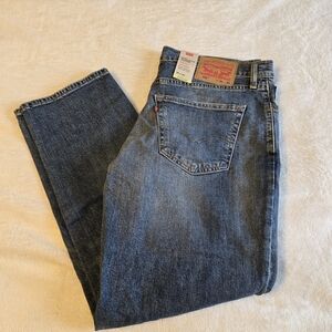 Levi's Men's Flex Athletic Taper Jeans with Red Tab